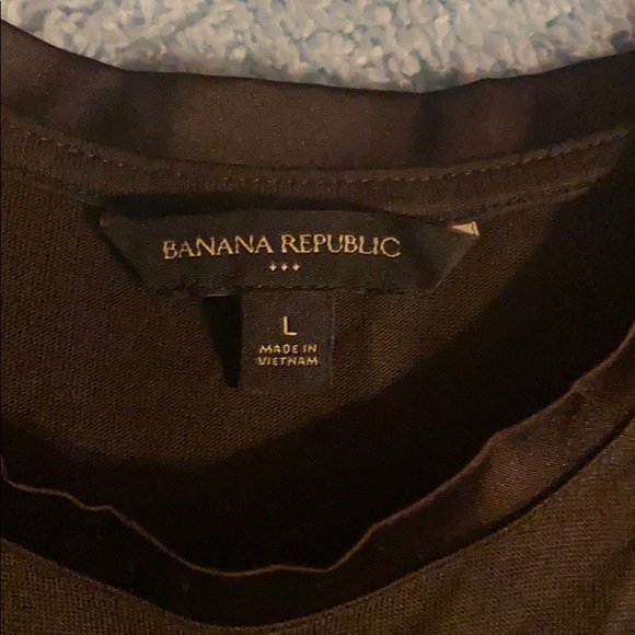 Banana republic tee - Picture 2 of 2